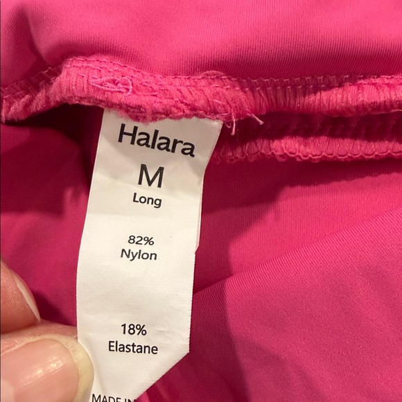 HALARA Set of 3 Super High Waisted Pocket Activewear Yoga 5 Inch Shorts Size M - Picture 6 of 16